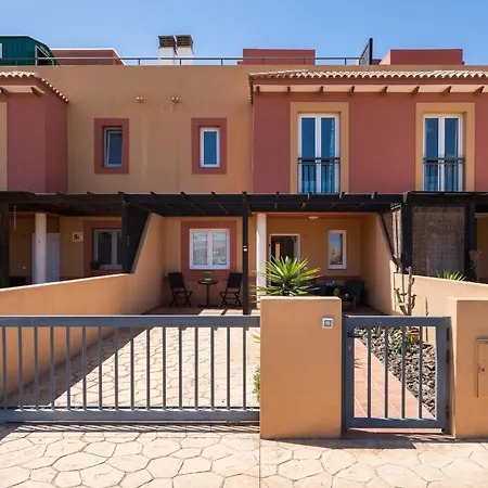 Tatil Evi Duplex - Solarium & Pool